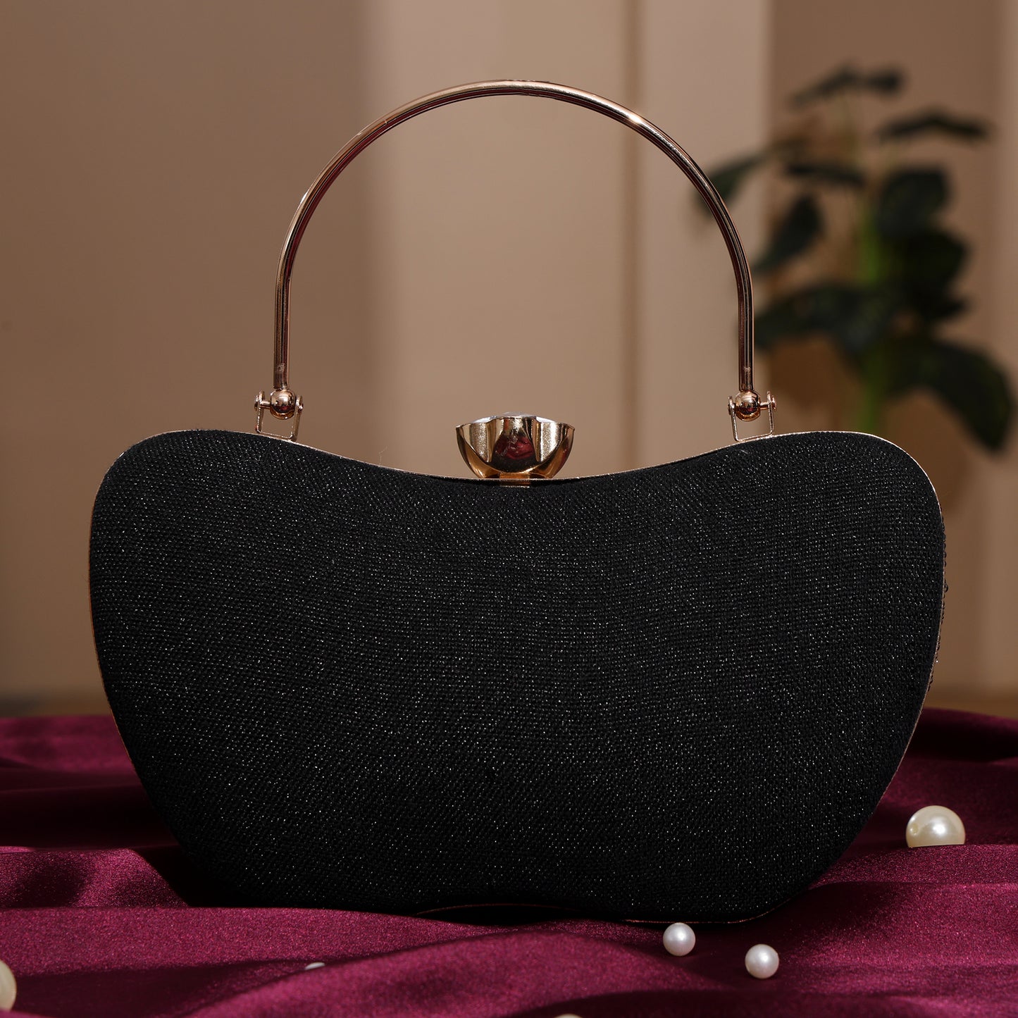 Luxury Midnight Spark Black Embellished Party Clutch with Crystal Lock & Chain Strap