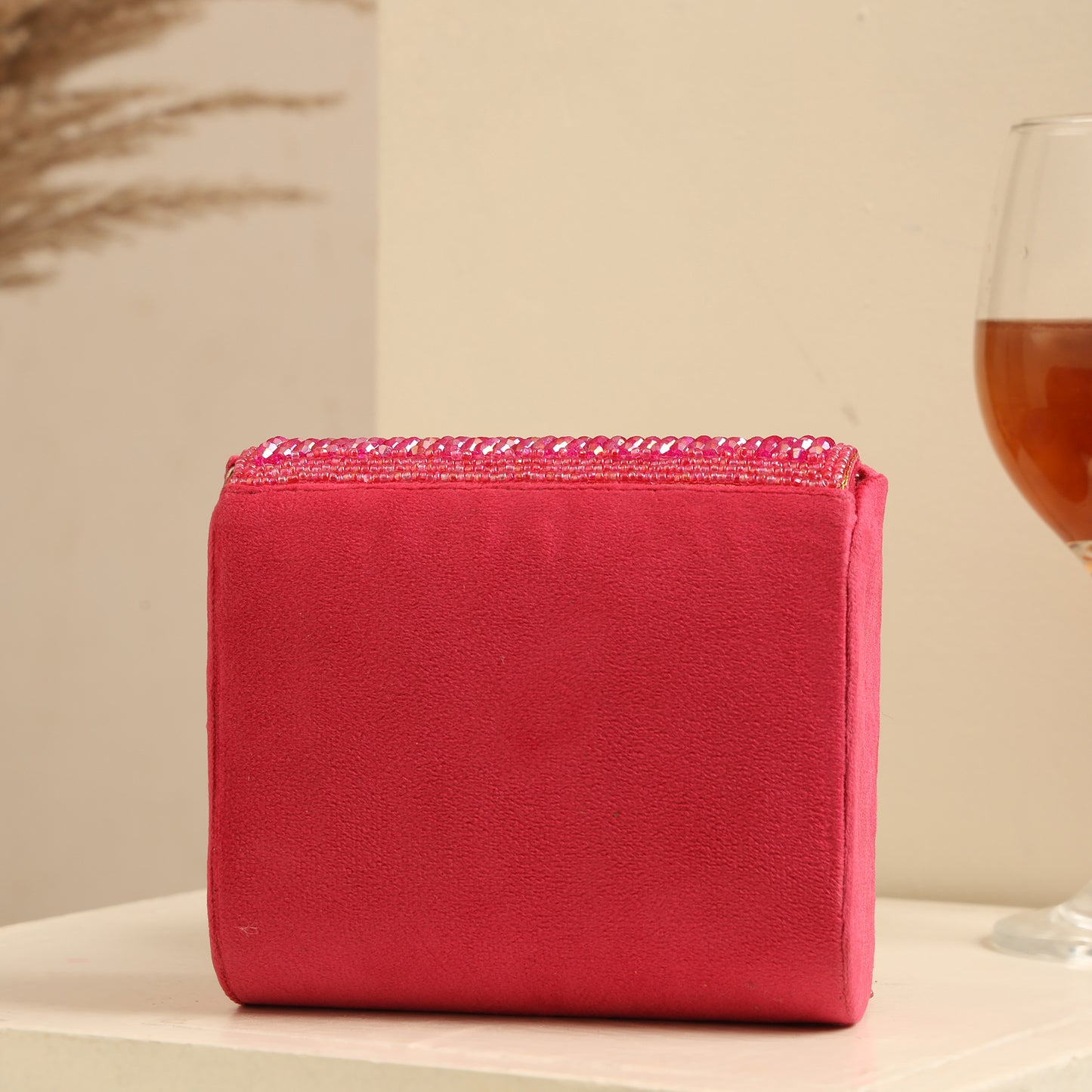 Women Multicolor Beaded Flap Handbag with Chain Strap