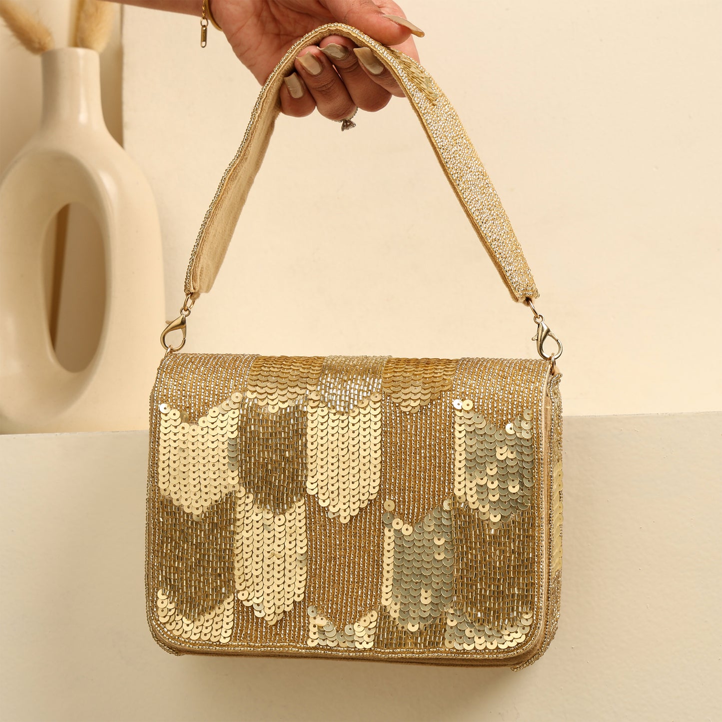 Women Gold Sequin Flap Bag with Chain Strap and Magnetic Closure