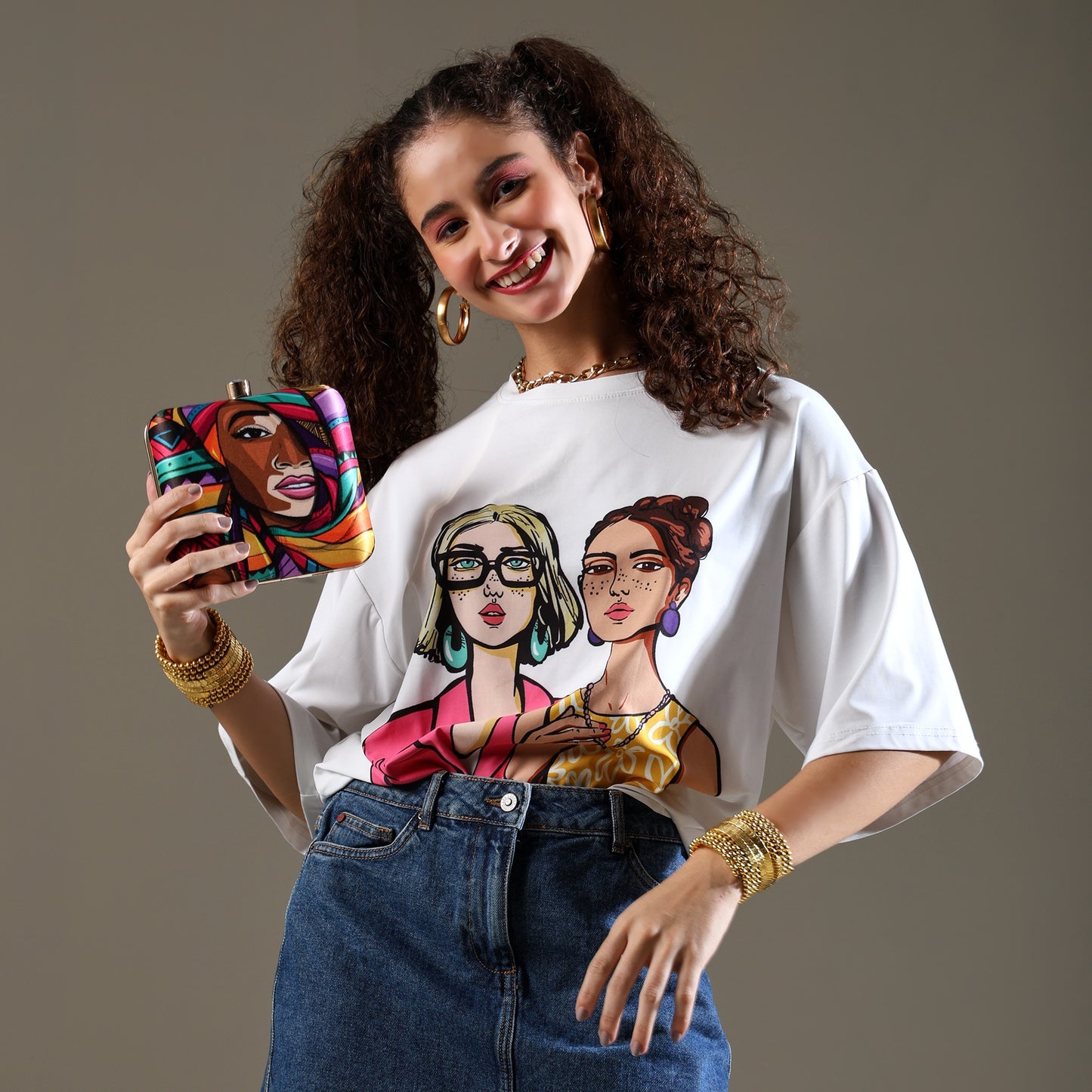 Swagwali – Bold & Colorful Pop Art Clutch for Every Diva