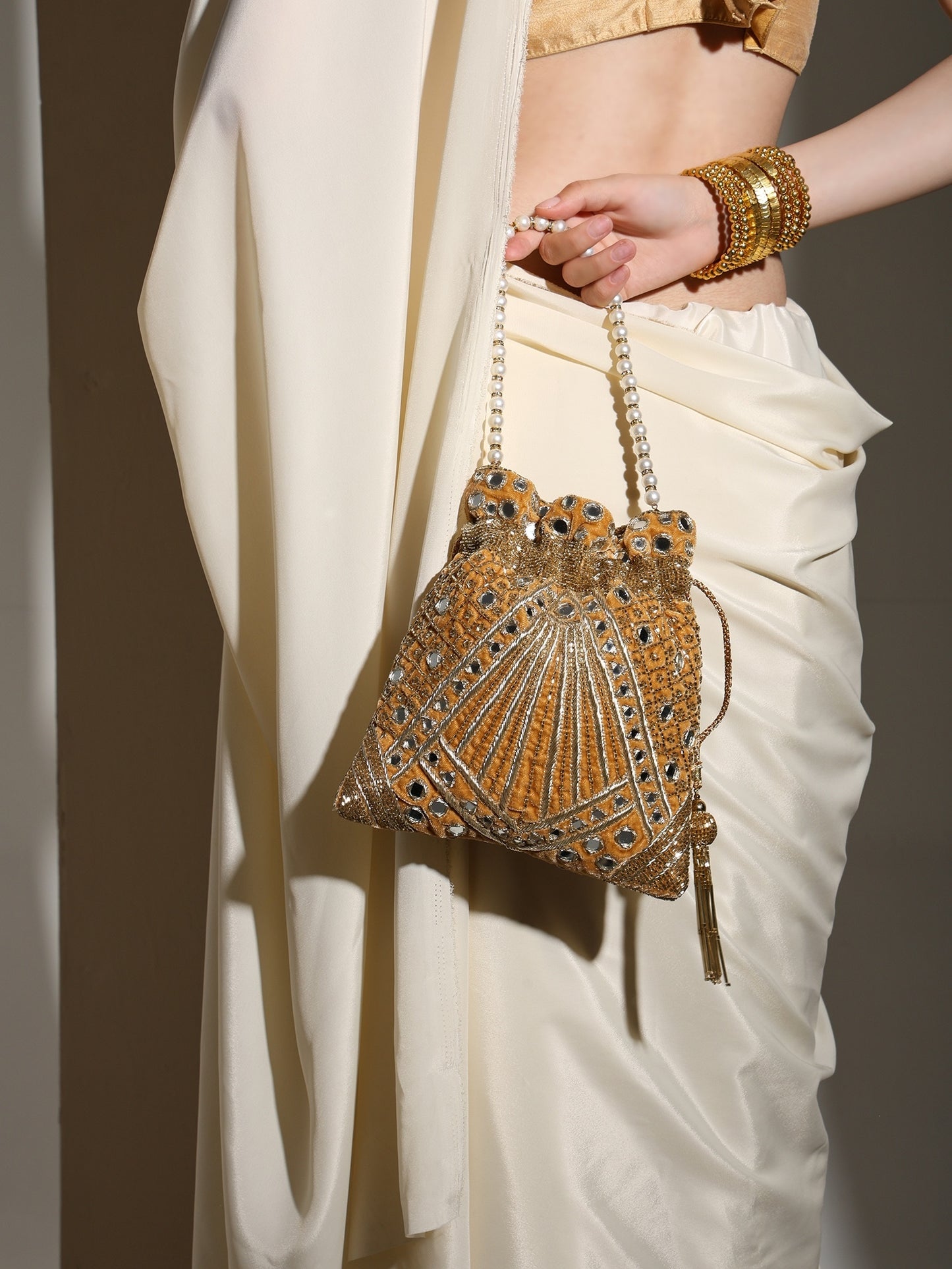 Aarohi – Sparkling Kundan Potli Bag for Women | Bridal Meenakari Clutch | Wedding & Festive Party Purse